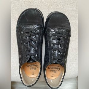 Finn Comfort Lace Up Shoes; US size 8, UK SIZE 5.5